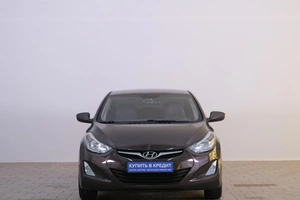 Седан Hyundai Elantra 2015 года, 1349000 рублей, Омск