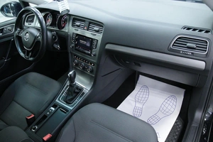 Хетчбэк Volkswagen Golf 2013 года, 1333000 рублей, Солонцы