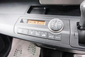 Минивэн Honda Freed 2012 года, 989000 рублей, Красноярск