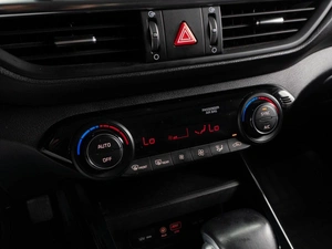 Седан Kia Cerato 2020 года, 1749000 рублей, Тюмень