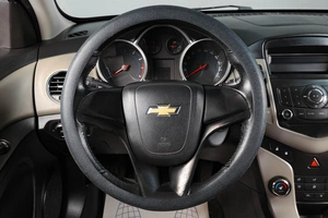 Седан Chevrolet Cruze 2012 года, 699000 рублей, Тюмень