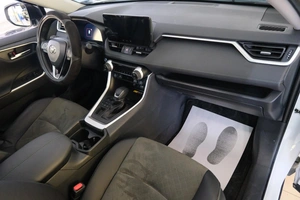 Внедорожник Toyota RAV4 2025 года, 4099000 рублей, Омск