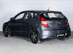 Хетчбэк Hyundai i30 2010 года, 699000 рублей, Ставрополь