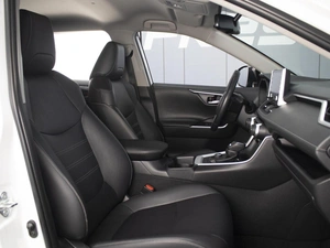 Внедорожник Toyota RAV4 2021 года, 3520000 рублей, Омск