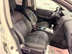 Внедорожник Nissan Qashqai 2013 года, 1090000 рублей, Красноярск