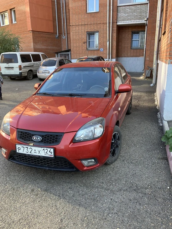 Седан Kia Rio 2011 года, 580000 рублей, Красноярск