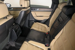 Внедорожник Volkswagen Touareg 2011 года, 2349000 рублей, Пермь