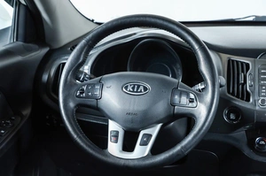 Внедорожник Kia Sportage 2012 года, 1499000 рублей, Новосибирск