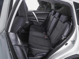 Внедорожник Toyota RAV4 2016 года, 2299000 рублей, Ростов-на-Дону