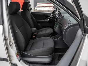 Хетчбэк Skoda Fabia 2011 года, 680000 рублей, Краснодар