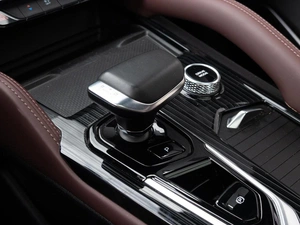 Внедорожник Geely Monjaro 2023 года, 3240000 рублей, Краснодар