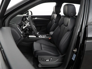 Внедорожник Audi Q5 2025 года, 6498888 рублей, Москва