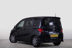 Минивэн Honda Freed 2009 года, 1119000 рублей, Томск