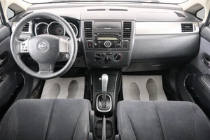 Седан Nissan Tiida 2010 года, 849000 рублей, Красноярск