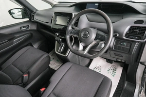 Минивэн Nissan Serena 2016 года, 1629000 рублей, Красноярск