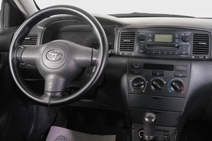 Хетчбэк Toyota Corolla 2005 года, 549000 рублей, Кемерово