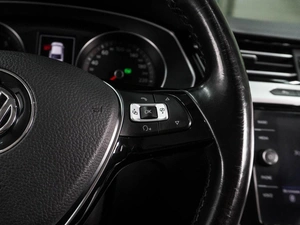 Седан Volkswagen Passat 2017 года, 1649000 рублей, Воронеж