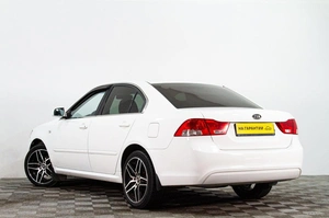 Седан Kia Magentis 2009 года, 649000 рублей, Сургут
