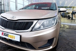 Седан Kia Rio 2013 года, 420000 рублей, Солонцы