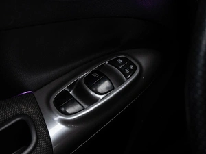 Внедорожник Nissan Juke 2011 года, 880000 рублей, Краснодар