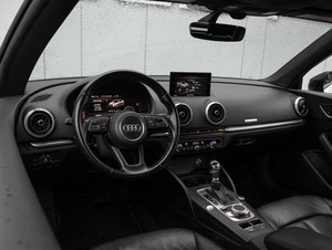 Кабриолет Audi A3 2017 года, 2690000 рублей, Большой Сочи