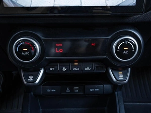 Седан Kia Rio 2019 года, 1344700 рублей, Ставрополь