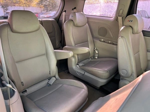Минивэн Kia Carnival 2017 года, 2290000 рублей, Ижевск