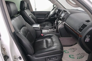 Внедорожник Toyota Land Cruiser 2012 года, 3799000 рублей, Красноярск