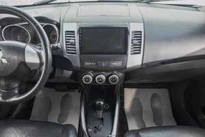 Внедорожник Mitsubishi Outlander 2007 года, 1399000 рублей, Барнаул