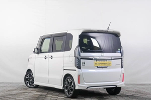 Хетчбэк Honda N-BOX 2017 года, 949000 рублей, Кемерово