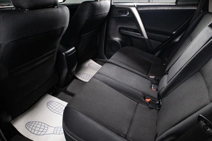 Внедорожник Toyota RAV4 2017 года, 2349000 рублей, Сургут