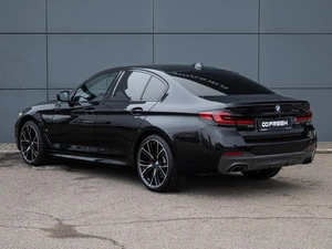 Седан BMW 5 серия 2020 года, 4300000 рублей, Краснодар