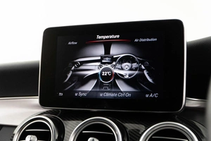 Универсал Mercedes-benz C-класс 2018 года, 2049999 рублей, Москва