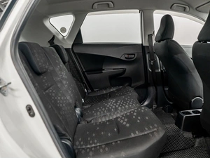 Хетчбэк Toyota Ractis 2011 года, 1080000 рублей, Красноярск