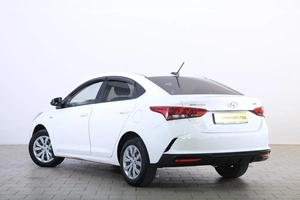 Седан Hyundai Solaris 2022 года, 1469000 рублей, Омск