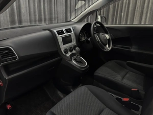Хетчбэк Toyota Ractis 2012 года, 1120000 рублей, Красноярск