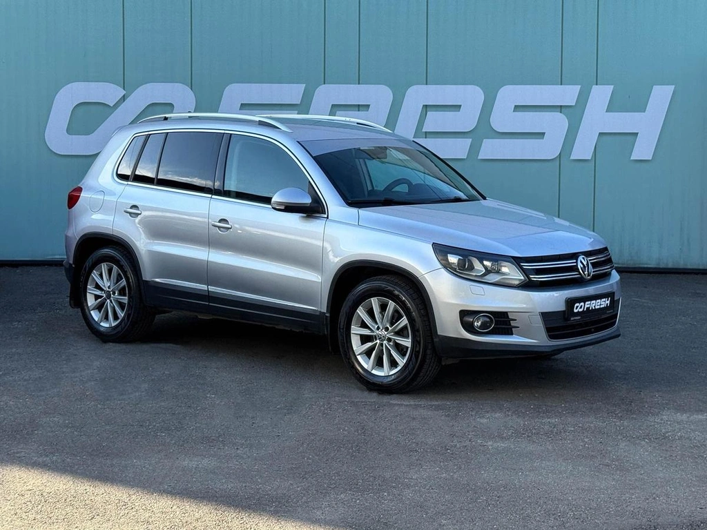 Внедорожник Volkswagen Tiguan 2011 года, 1599000 рублей, Кропоткин