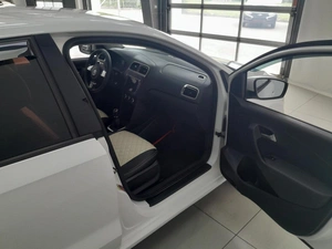 Седан Volkswagen Polo 2011 года, 680000 рублей, Смоленск
