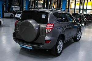 Внедорожник Toyota RAV4 2011 года, 1533000 рублей, Солонцы