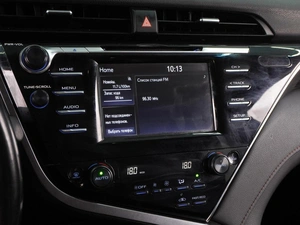 Седан Toyota Camry 2019 года, 2950000 рублей, Воронеж