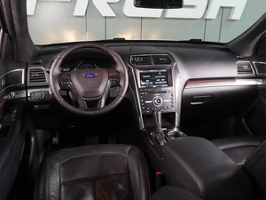 Внедорожник Ford Explorer 2016 года, 2799000 рублей, Воронеж