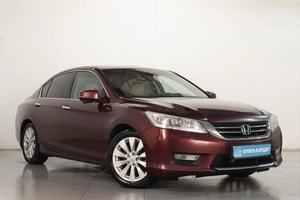 Седан Honda Accord 2013 года, 1289000 рублей, Челябинск