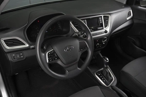 Седан Hyundai Solaris 2020 года, 1495000 рублей, Омск