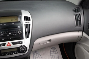Хетчбэк Kia Ceed 2009 года, 599000 рублей, Оренбург
