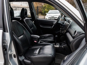 Внедорожник Toyota RAV4 2004 года, 1100000 рублей, Большой Сочи