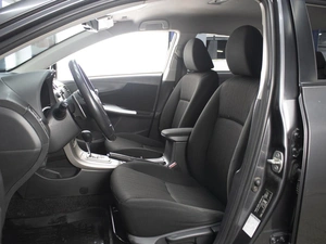 Седан Toyota Corolla 2007 года, 890000 рублей, Омск