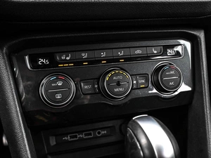 Внедорожник Volkswagen Tiguan 2019 года, 2777000 рублей, Кирилловка