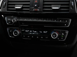 Седан BMW 3 серия 2016 года, 2879000 рублей, Тюмень