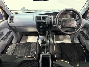 Внедорожник Toyota Hilux Surf 1994 года, 899000 рублей, Красноярск