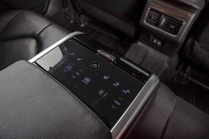 Седан Toyota Camry 2019 года, 3369000 рублей, Челябинск